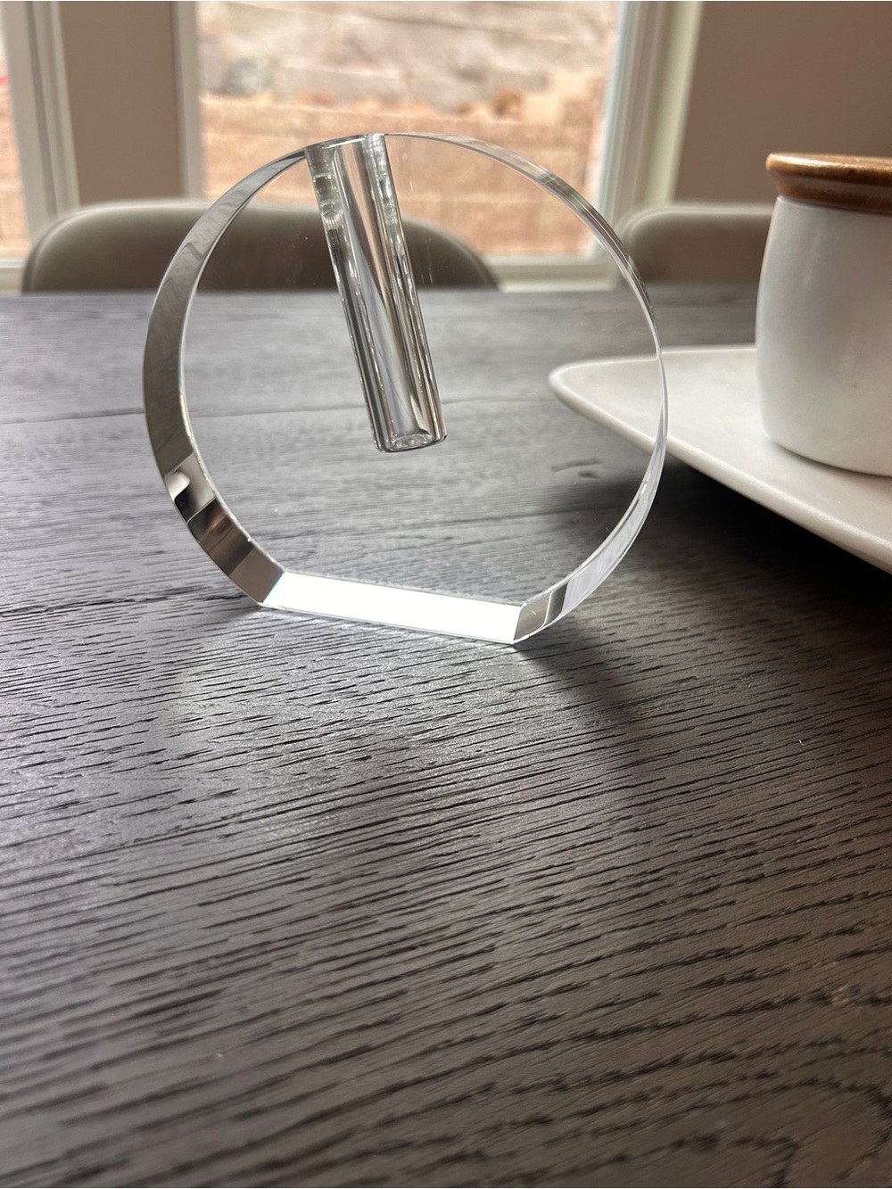 Clear Acrylic Circle Bud Vase - Modern Minimalist Home Dining Accent